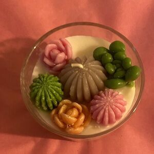 Succulent candle so cute $17